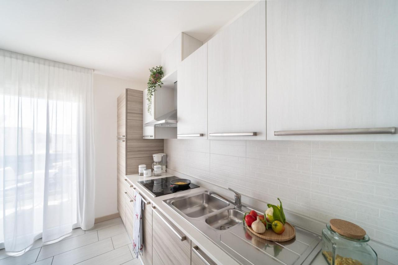 Апартаменты Residenza Monica Линьяно-Саббьядоро Экстерьер фото