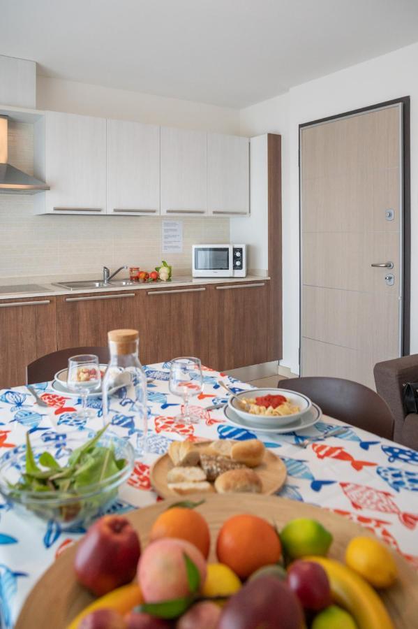 Апартаменты Residenza Monica Линьяно-Саббьядоро Экстерьер фото