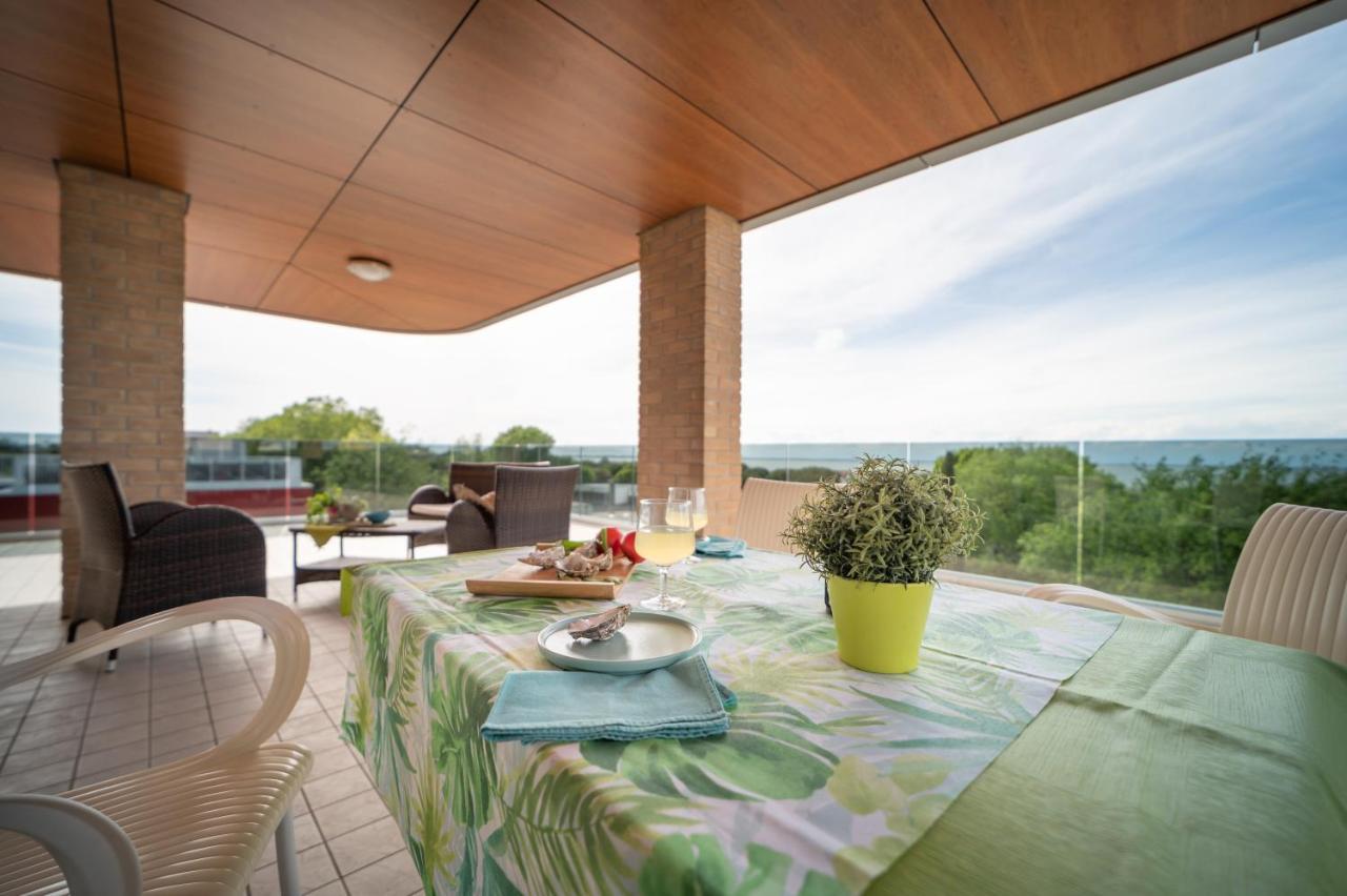 Апартаменты Residenza Monica Линьяно-Саббьядоро Экстерьер фото